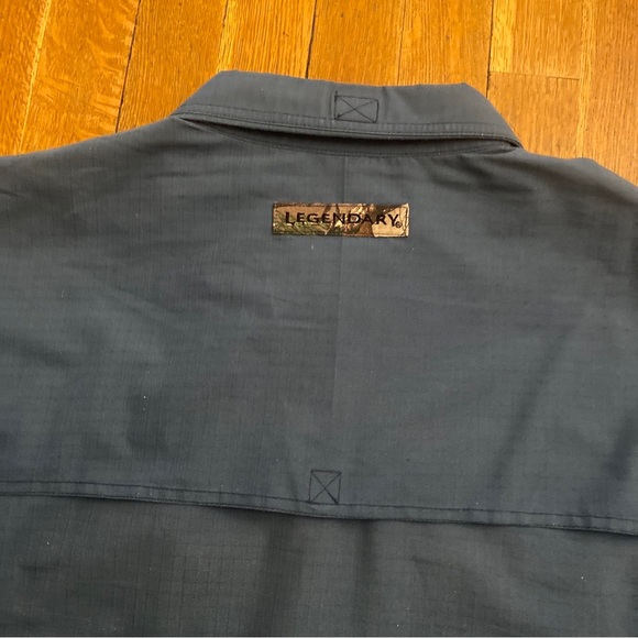 Legendary Whitetails Men's XL Blue Long Sleeve Button Up Shirt Camo Flip Cuff. - Picture 5 of 13